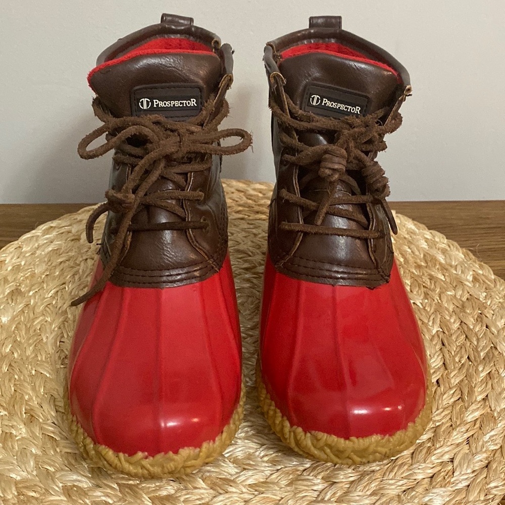 Prospector red and brown boots size 7